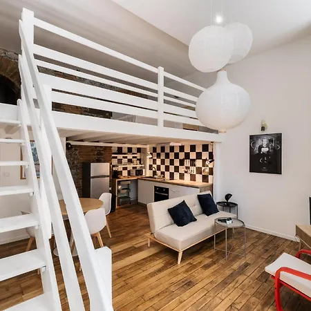 Majeste-centre-charmant アパート