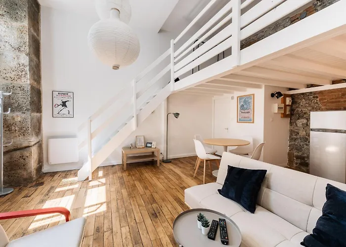 Majeste-centre-charmant *